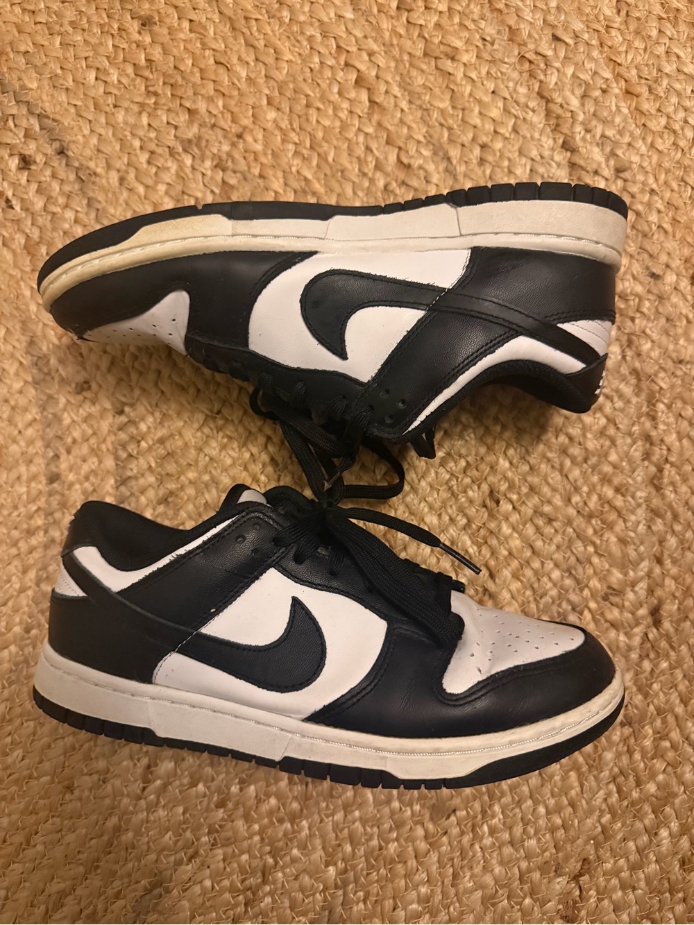 Nike Pandas Womens 8.5